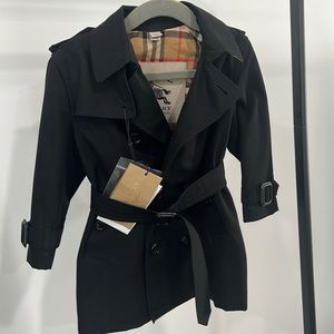 Burberry Mayfair Trench coat